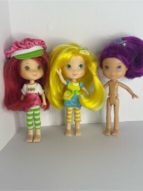 Vintage 2008 Hasbro Strawberry Shortcake Doll Lot 6" Mini Figures Set of 3